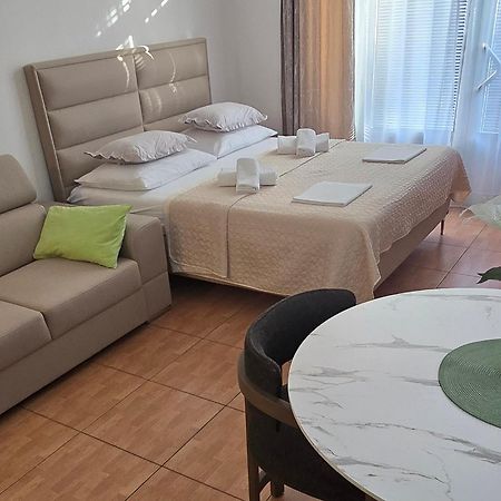 Apartments Villa Katarina Makarska Exterior photo